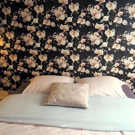 Chambre Double Flora 2 Personnes Brehal Exterior photo